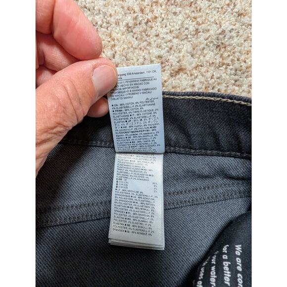 Banana Republic Woman's Black, High rise, Denim Jeans 31 (14), Slightly tapered - Picture 3 of 15